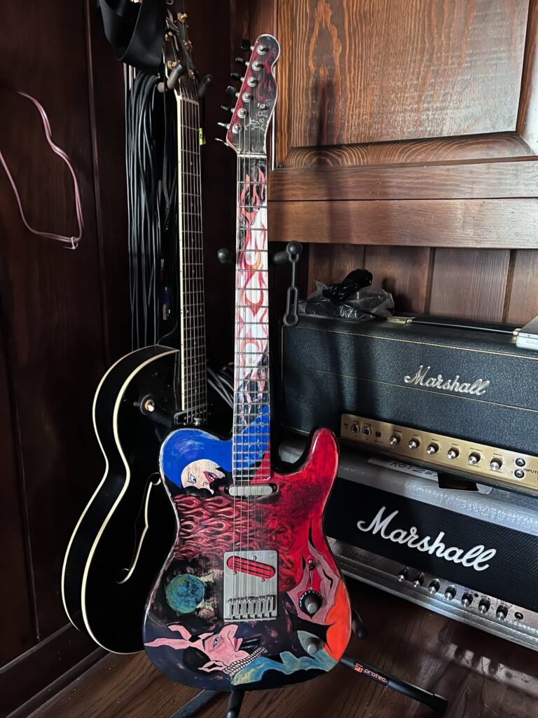 Richie Kotzen recently showcasing his interesting Fender Custom guitar, which is named LeBron. 